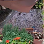 La Mandorla Salata Ferienhaus
